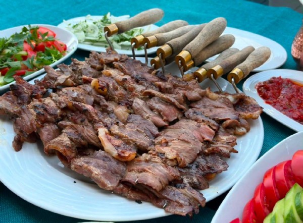 ANADOLU’NUN KADİM ŞEHİRLERİNDEN ERZURUM’UN DOKUZ GÜNLÜK KÜLTÜR, SANAT VE GASTRONOMİ SERÜVENİ BAŞLADI